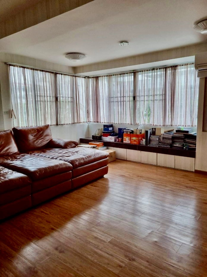 picture Corner 4-Storey Townhome for Sale Sukhumvit 71 (Pridi Banomyong) Soi Phatthanawet | Spacious Layout | Prime Central Location. Suitable for investment. - 20/45
