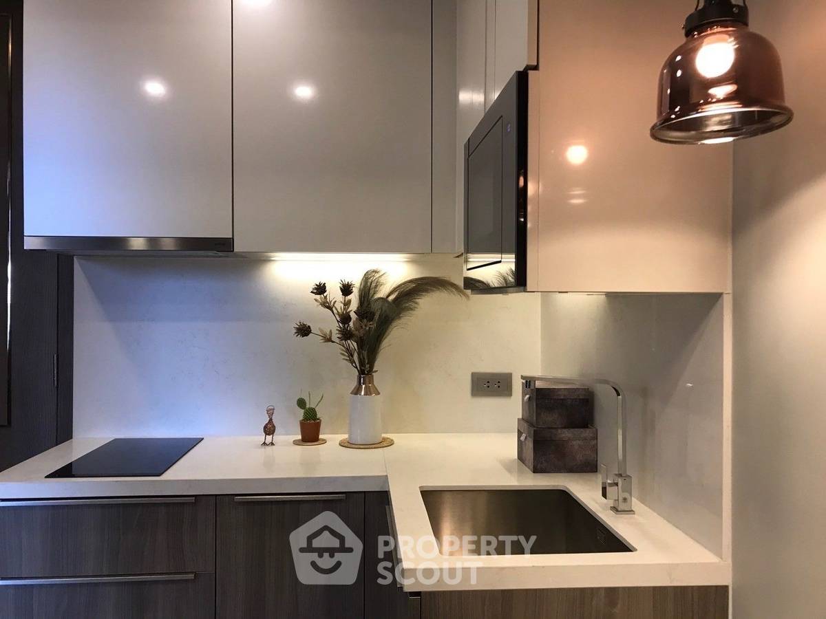 รูป ใกล้ MRT สุขุมวิท 50 ม. | 1 ห้องนอน Celes Asoke (ID 1969805) - รูปที่ 4/15