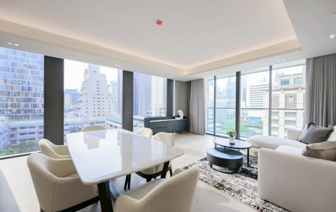 Luxury Condo for Rent Chidlom | Pet-Friendly Luxury | Near BTS Chidlom | 170,000 THB/Month- LTH14790