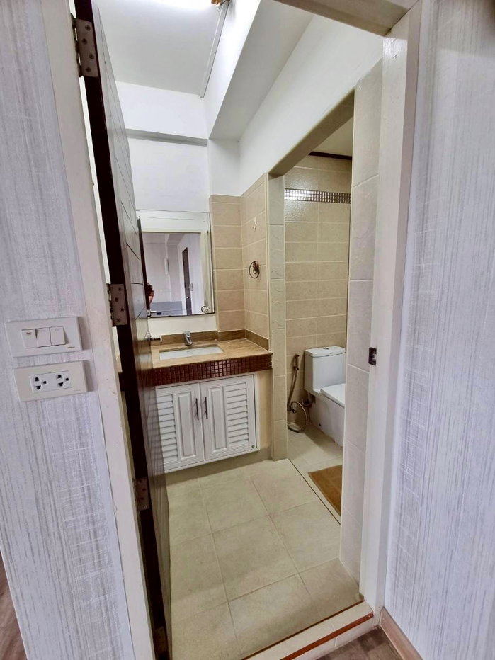 picture Corner 4-Storey Townhome for Sale Sukhumvit 71 (Pridi Banomyong) Soi Phatthanawet | Spacious Layout | Prime Central Location. Suitable for investment. - 31/45