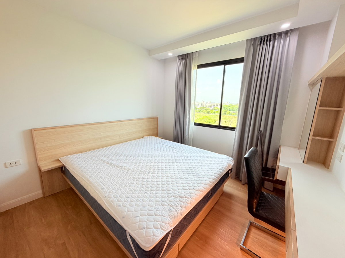 รูป ให้เช่า 2 ห้องนอน เฟอร์นิเจอร์ครบ วิวสนามกลอฟ V Condo ศาลายา  - รูปที่ 5/9