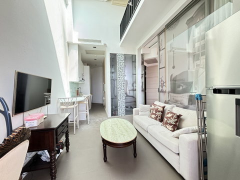Modus Beachfront Condo One Bedroom Unit for sale in Wongamat