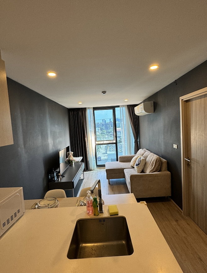 picture Unit Available at Serio Sukhumvit 50 - 6/10