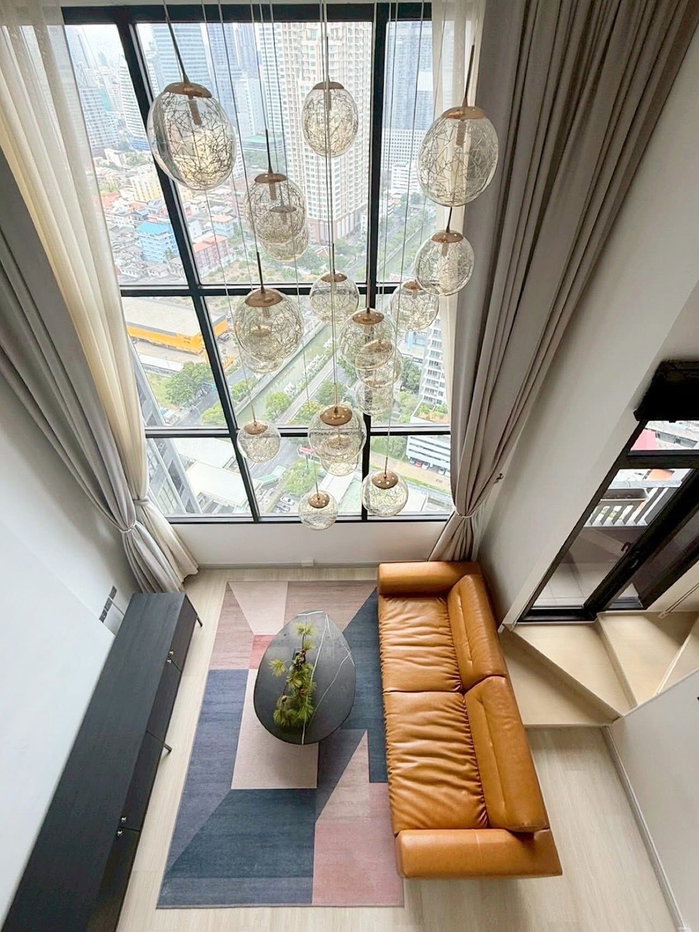picture Knightsbridge Prime               Sathorn - 2/8