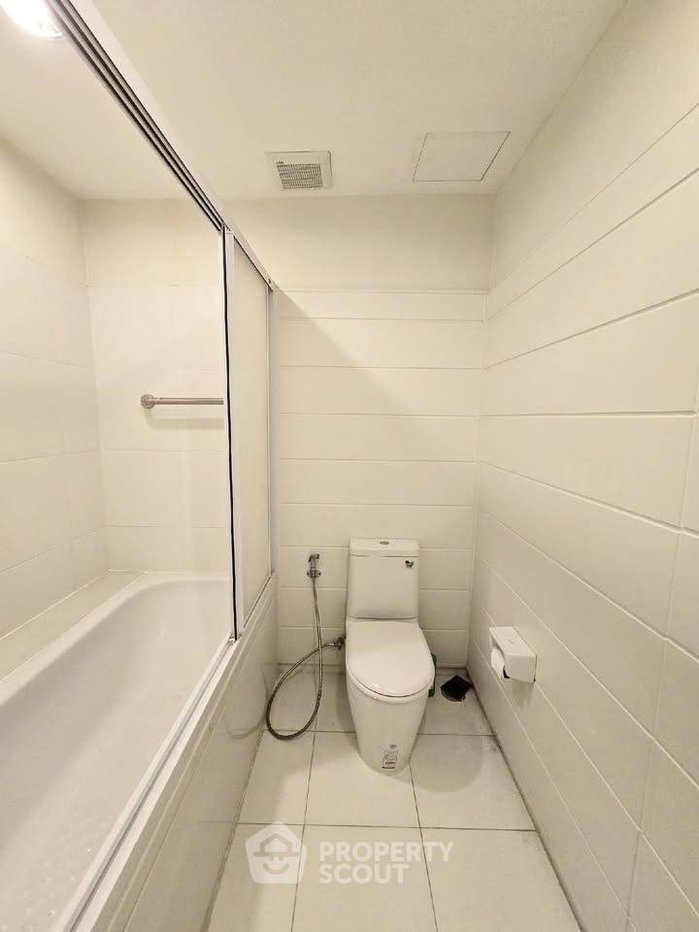รูป คอนโด 2 ห้องนอน 71 ตร.ม. ชั้น 33 Q House Sathon ใกล้ BTS กรุงธนบุรี 100 ม. (ID 2444706) - รูปที่ 17/23