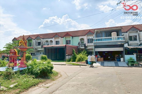 ขายทาวน์เฮ้าส์ 2 ชั้น 22 ตร.ว. ถนนราชพฤกษ์ บางรักน้อย ซอย 2 ใกล้ MRT บางรักใหญ่