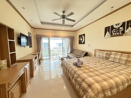 Baan Suan Lalana Condominium for Sale Jomtien