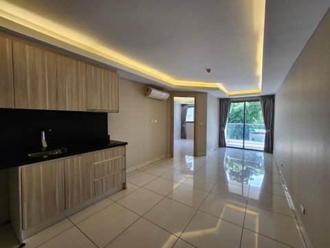 Laguna Beach Condominium in Jomtien