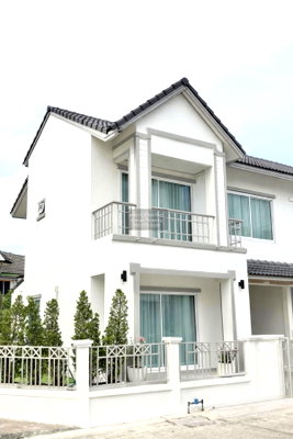 Townhouses for sale Eastern Asia University : For Sale Townhouse/Townhome  , Baan Fah Piyarom Ruean long , corner unit , newly renovated , BTS-Khu Khot , Khu Khot , Lam Luk Ka , Pathum Thani , CX-150143 ✅ Live chat with us ADD LINE @connexproperty ✅