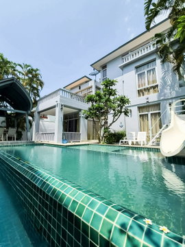 Na Jomtien Pool Villa for Rent 4 Bedroom Near Beach