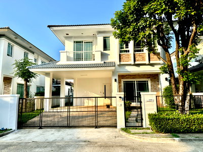 บ้านเดี่ยวให้เช่า : rent ให้เช่าบ้านเดี่ยว 2 ชั้น / 2-Storey Detached house หมู่บ้านมัณฑนา อ่อนนุช - วงแหวน 3 Manthana Onnut - Wongwaen 3 ค่าเช่า 50,000 บาท/เดือน