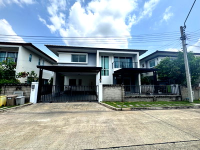 บ้านเดี่ยวให้เช่า : ให้เช่าบ้านเดี่ยว หมู่บ้านคาซ่าวิลล์ วัชรพล-เพิ่มสิน มีห้องสำหรับผู้สูงอายุ ตอบโจทย์ครอบครัวที่มีผู้สูงอายุ (N.2047)