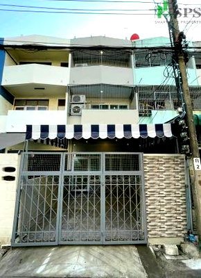 Townhouses for rent วิทยาลัยดุสิตธานี : Townhouse for rent near BTS Bang Chak (SPSJP251)