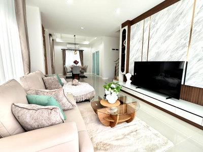 บ้านแฝด ไปรษณีย์สันกำแพง : บ้านใหม่ ตกแต่งเฟอร์ฯทั้งหลัง พร้อมเข้าอยู่ 3.94 ล้านบาท ใกล้เมืองเชียงใหม่ ใกล้สนามบินเชียงใหม่ 