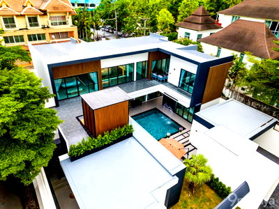 ขายบ้านเดี่ยว : ขาย บ้านหรูสร้างใหม่ | Nagawari Village – พัทยา ✨ ที่ดิน 148 ตร.ว. • พื้นที่ใช้สอย 630 ตร.ม. • 7 ห้องนอน / 8 ห้องน้ำ • เฟอร์นิเจอร์ครบ