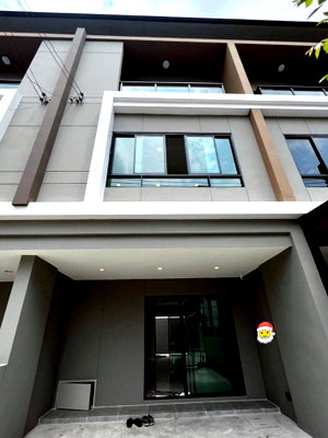 เช่าทาวน์โฮม การประปานครหลวง บางเขน : 🏡 ทาวน์โฮม 3 ชั้น Premium Place Phaholyothin–Ramintra 4 ห้องนอน 3 ห้องน้ำ ทำเลศักยภาพ พหลโยธิน–รามอินทรา ใกล้ BTS พร้อมเข้าอยู่