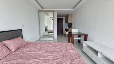 ลากูน่าบีชรีสอร์ท3 ห้องสตู วิวติดสระน้ำ [เฟอร์ครบ] ชั้น6 ตึกE 