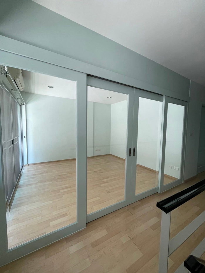 รูป 🏡✨ ปล่อยเช่าทาวน์โฮมหรู 3 ชั้นโนเบิลคิวบ์ พัฒนาการ 3 ห้องนอน 3 ห้องน้ำ ทำเลพัฒนาการ ใกล้ทองหล่อเพียง 3 กม.! - รูปที่ 8/17