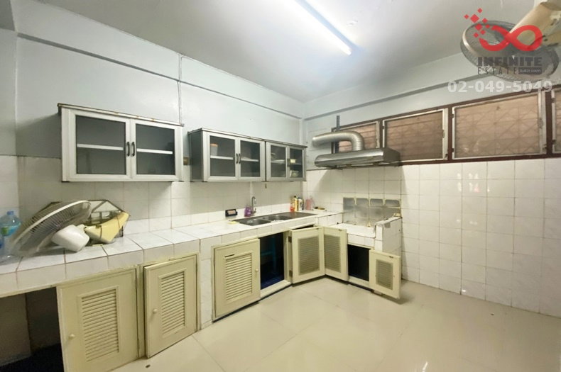รูป ขายทาวน์เฮ้าส์ 2 ชั้น หมู่บ้านเย็นสุข ลาดพร้าว 87 แยก 8 ใกล้ทางด่วนเอกมัย–รามอินทรา - รูปที่ 7/8