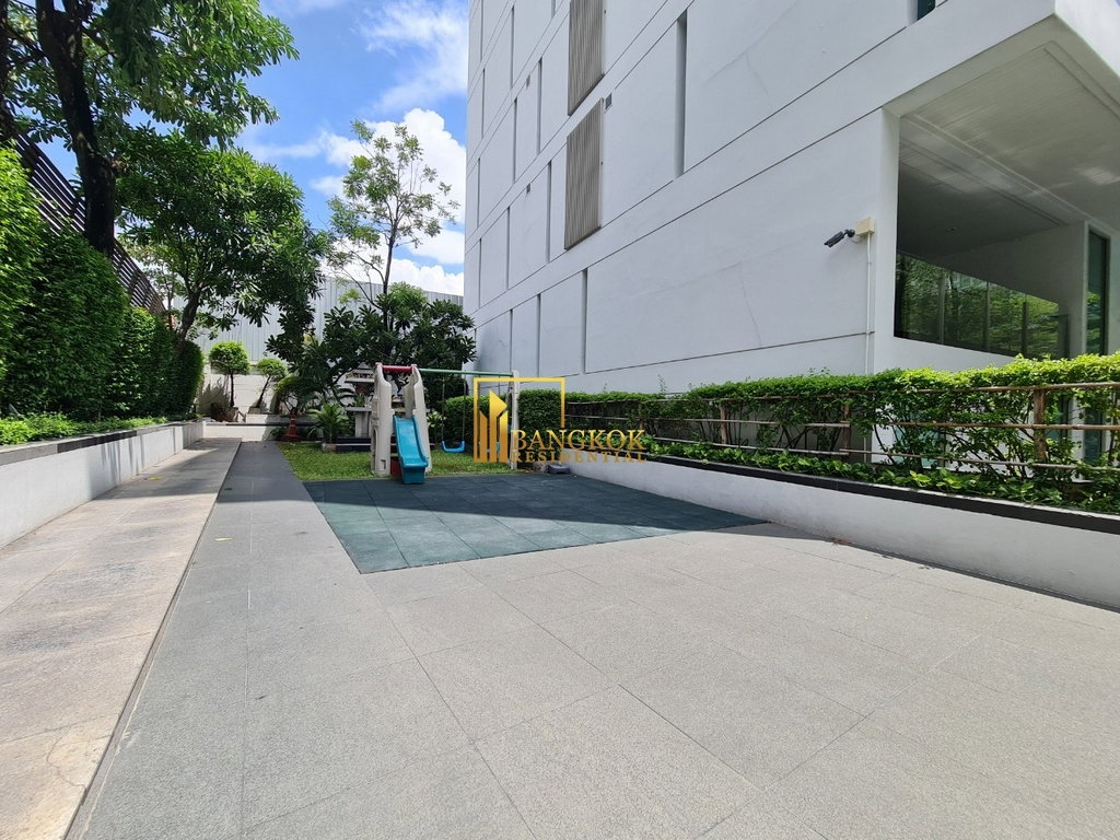picture Ficus Lane | Impressive 3 Bedroom Condo in Phra Khanong - BR15945CD - 34/36