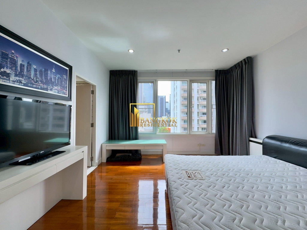 picture Baan Siri 24 | Charming 2 Bedroom Condo in Phrom Phong - BR19453CD - 10/36
