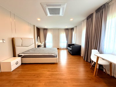 บ้านเดี่ยวให้เช่า : ให้เช่า Centro Bangna บ้านเดี่ยว 2 ชั้น 296 sq.m. ฟังก์ชัน 4 ห้องนอน 4 ห้องน้ำ 3 จอดรถ.พร้อมเข้าอยู่