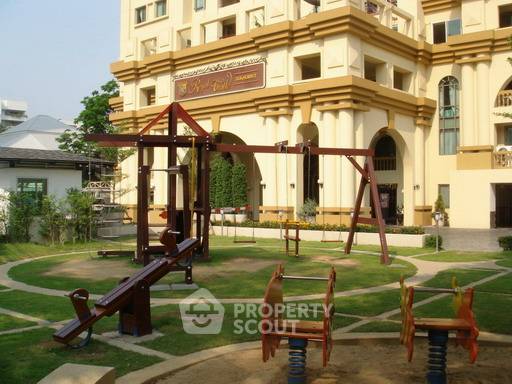 รูป คอนโด 3 ห้องนอน ขนาด 160 ตร.ม. Royal Castle Sukhumvit ใกล้ BTS พร้อมพงษ์ (ID 513632) - รูปที่ 11/12
