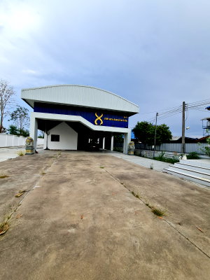 Land for sale Chiang Mai : Urgent sale! Beautiful land plot with warehouse, prime location in San Pa Tong, Chiang Mai.