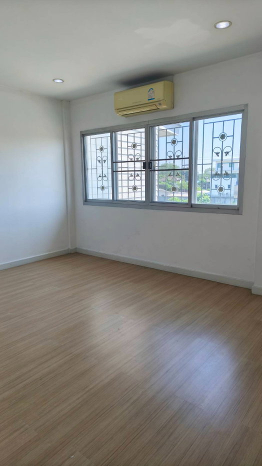 รูป Vาย ทาวน์โฮม 3 ชั้น NirvanaPark Sukhumvit 77 (อ่อนนุช-ประเวศ)  - รูปที่ 9/13
