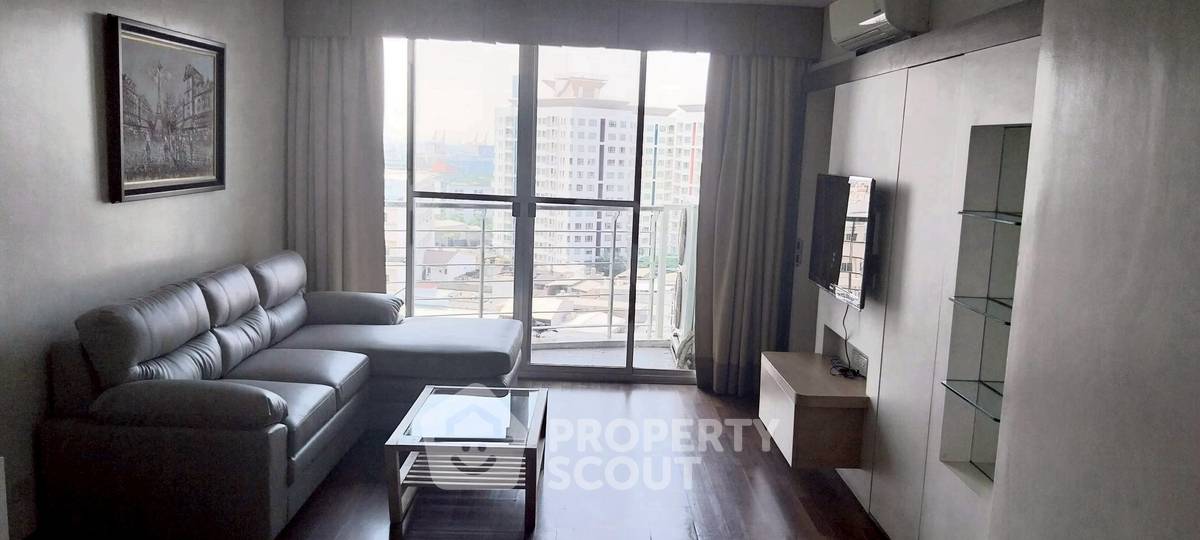 picture 1-BR 52 Sqm At Le Luk Condominium, 200m To BTS Phra Khanong (ID 2777041) - 2/8