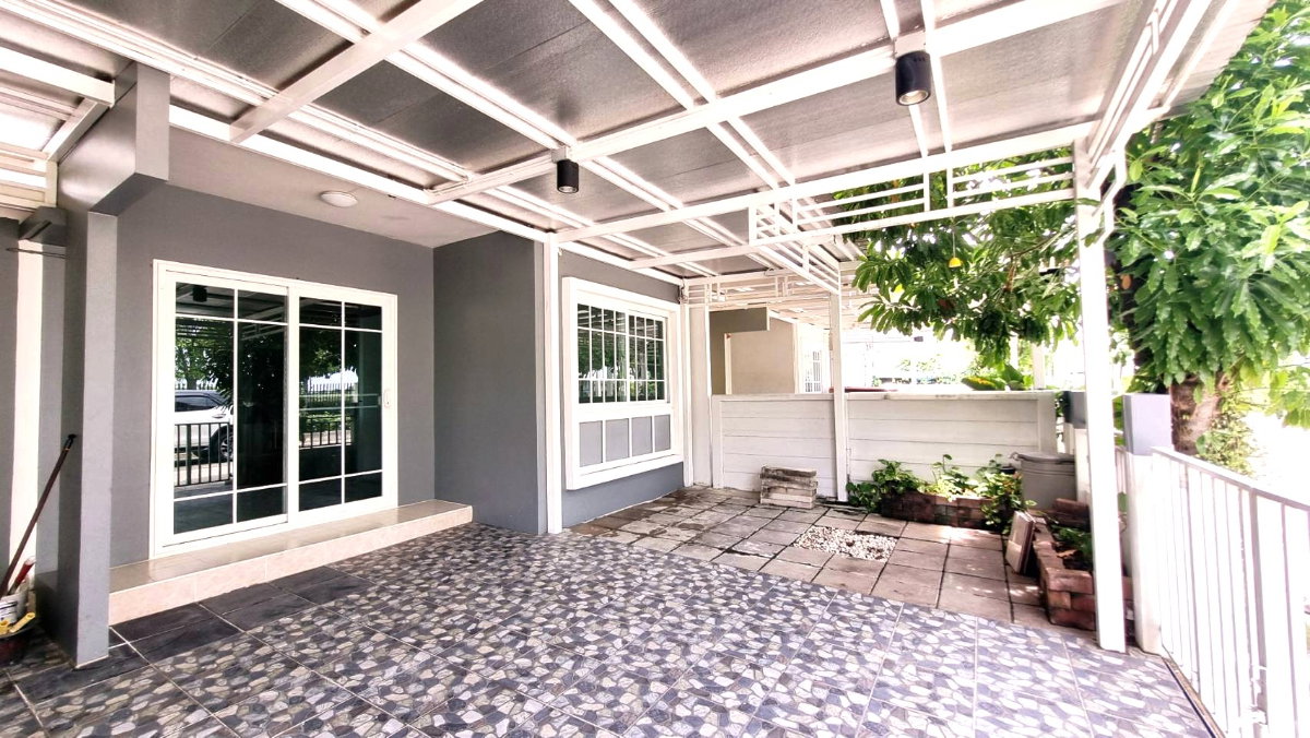 picture House  For Rent 3 Bedroom 2  Restroom  - 4/24