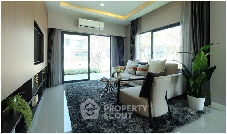 รูป บ้าน 3 ห้องนอน สำหรับขาย เพื่อนสัตว์เลี้ยงได้ ศูนย์รวมฯ เซนโทร บางนา-กิ่งแก้ว (ID 2776063) - รูปที่ 2/5