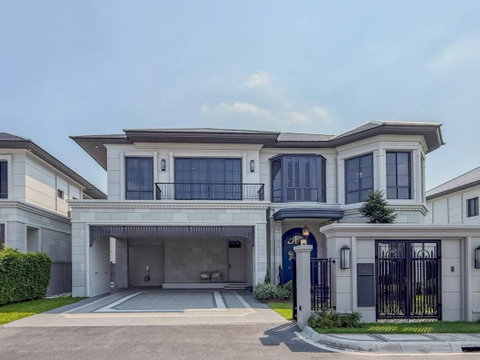 ให้ เช่าบ้านหรูระดับ Top Ultra Luxury นาราสิริ กรุงเทพกรีฑา 152 ตรว. พื้นที่ใช้สอย 495 ตรม. 4 นอน 6 น้ำ 3+3 ที่จอดรถ