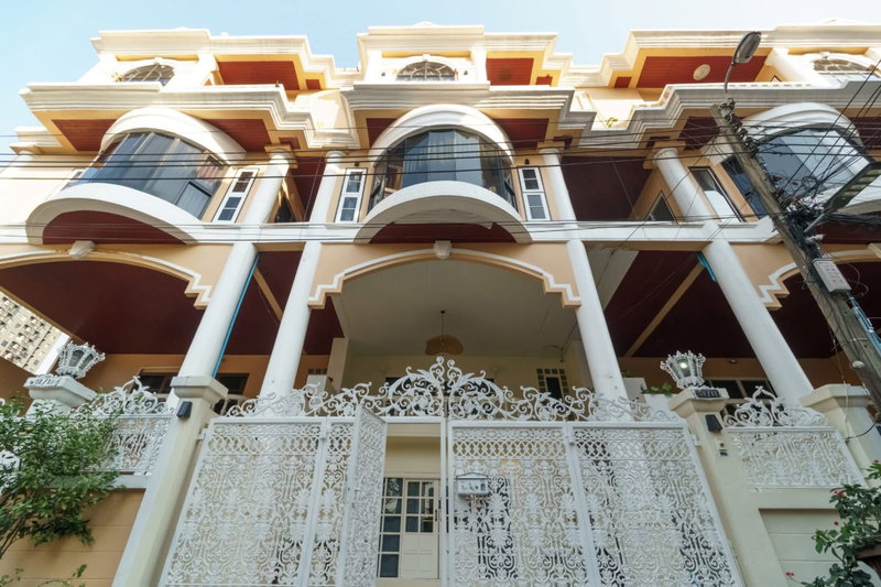 Townhouses for rent : 🔥 VR0228 **Luxury Townhome for Rent, Thonglor 25 | ** 🚆 Near BTS Thonglor