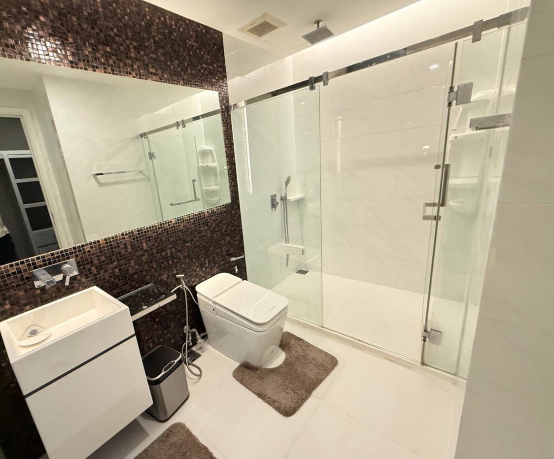 picture The Room Sukhumvit                  69  - 16/17