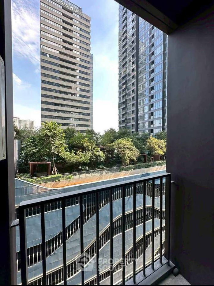 picture 2-BR 41 Sqm Condo For Rent At Nue District R9, 200m to MRT Phra Ram 9 (ID 2778865) - 5/18