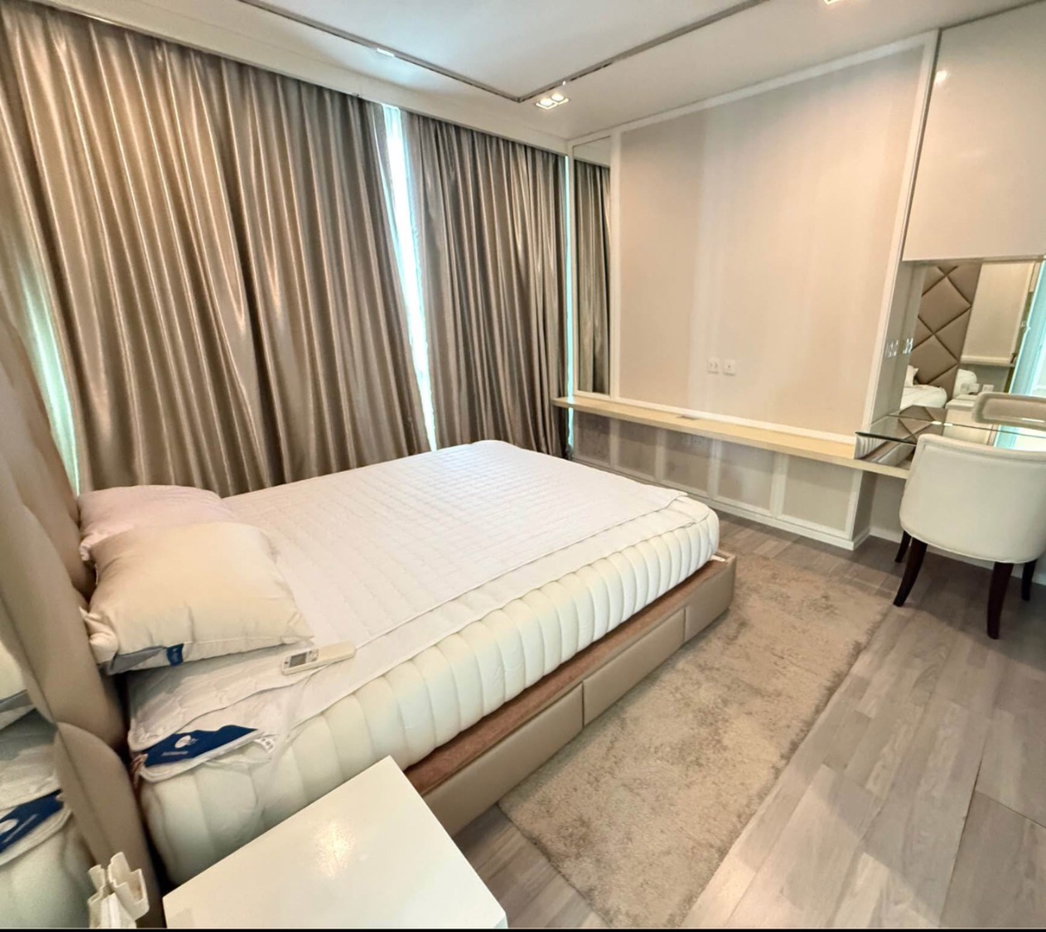 picture The Room Sukhumvit                  69  - 11/17