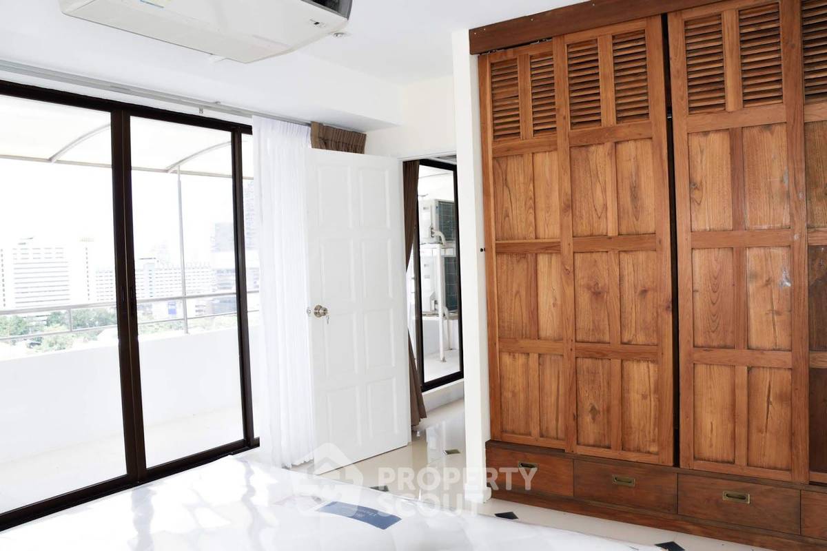 รูป คอนโด 2 ห้องนอน Diamond Tower ใกล้ BTS ช่องนนสี่ 90 ม. (ID 515483) - รูปที่ 2/7