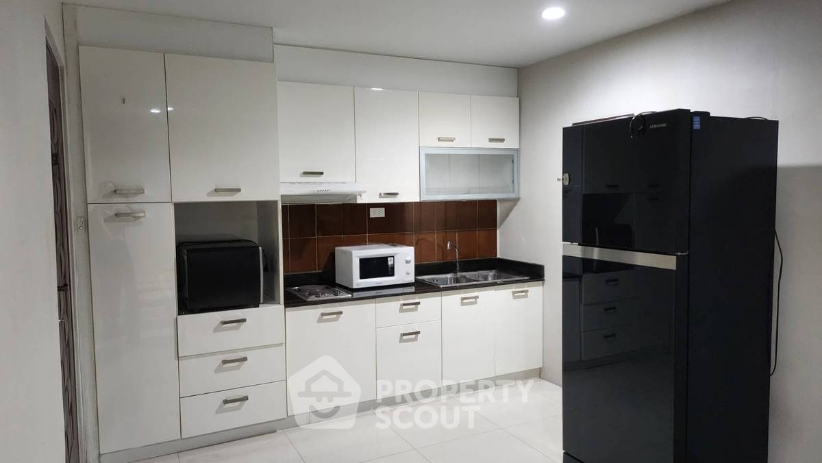 รูป คอนโด 2 ห้องนอน ชั้นสูง 20 99 ตร.ม. สุขุมวิท ลิฟวิ่ง ทาวน์ ใกล้ MRT เพชรบุรี 300 ม. (ID 2778975) - รูปที่ 3/12