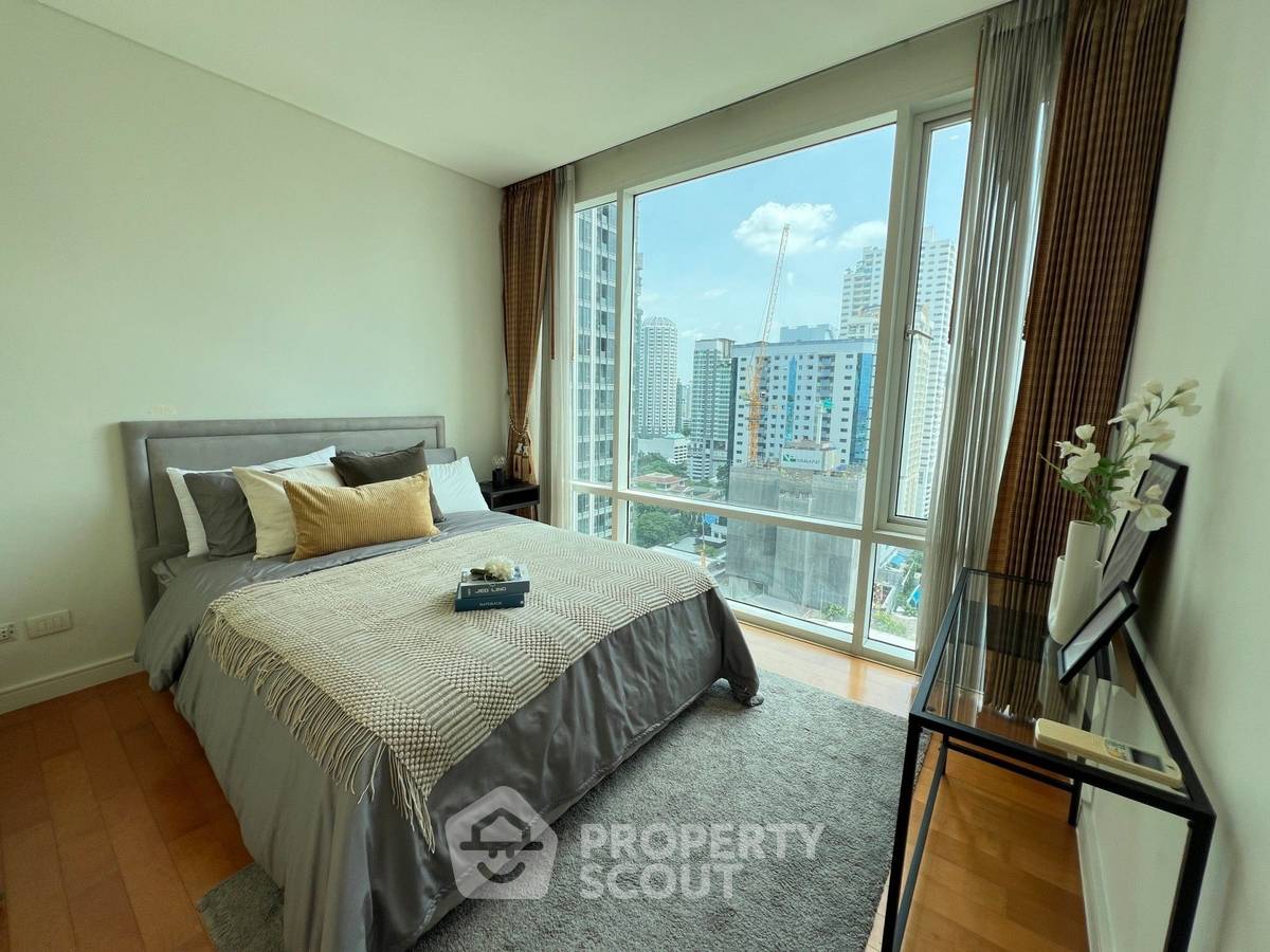 รูป คอนโด 2 ห้องนอน 96 ตร.ม. ชั้น 16 พร้อมรับสัตว์เลี้ยง โครงการ Fullerton Sukhumvit ใกล้ BTS เอกมัย 400 ม. (ID 1904319) - รูปที่ 4/16