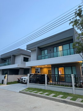 P0621/ซื้อหรือเช่าก็คุ้ม บ้านเดี่ยวหรู Centro Bangna ทำเลหลัง Mega Bangna พร้อมอยู่