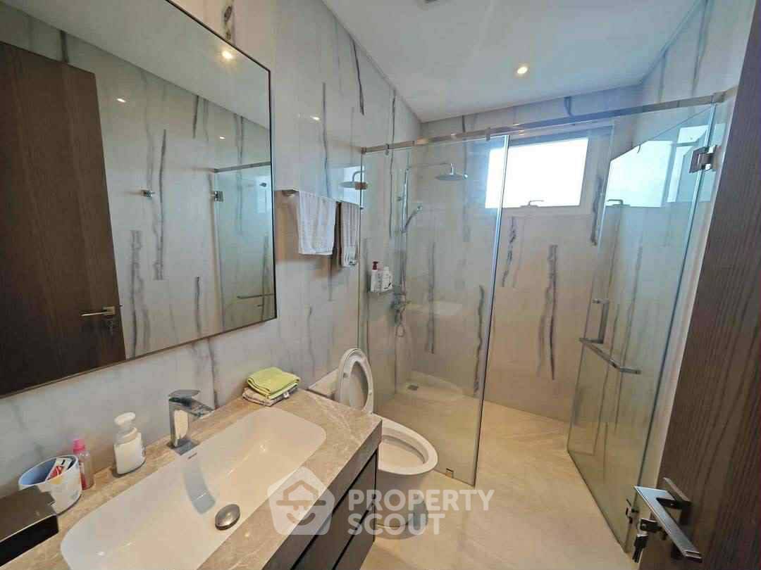 รูป คอนโด 2 ห้องนอน 116 ตร.ม. ชั้นสูง 31 ชั้น Reflection Jomtien Beach Pattaya (ID 2282592) - รูปที่ 9/10