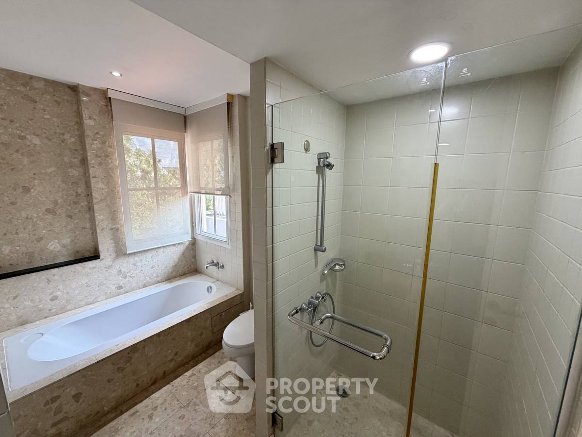 picture 3-BR House For Rent, Bangkok Villa (Wang Thonglang) (ID 2745587) - 7/9