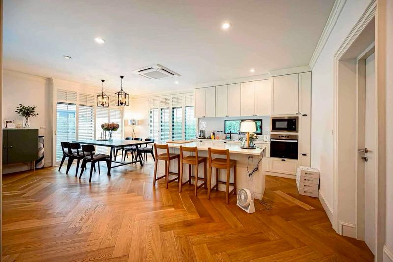 รูป For Sell 🔥 ตัดใจขายราคาพิเศษ บ้านใหม่ไม่เคยอยู่ 📍 บุราสิริ พัฒนาการ 📍 Sell Prices 19,500,000  - รูปที่ 9/20
