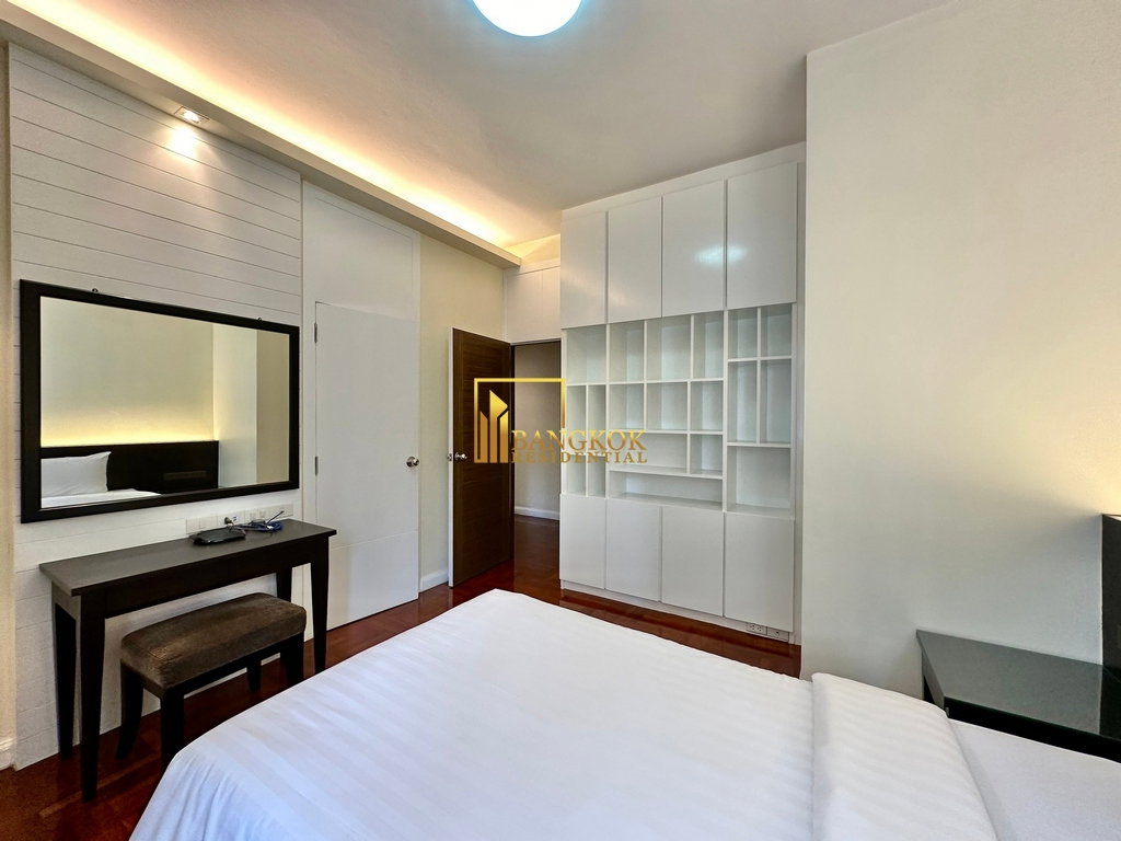 รูป Spacious 4 Bedroom Penthouse Apartment in Sukhumvit 7 - BR0669AP - รูปที่ 31/58