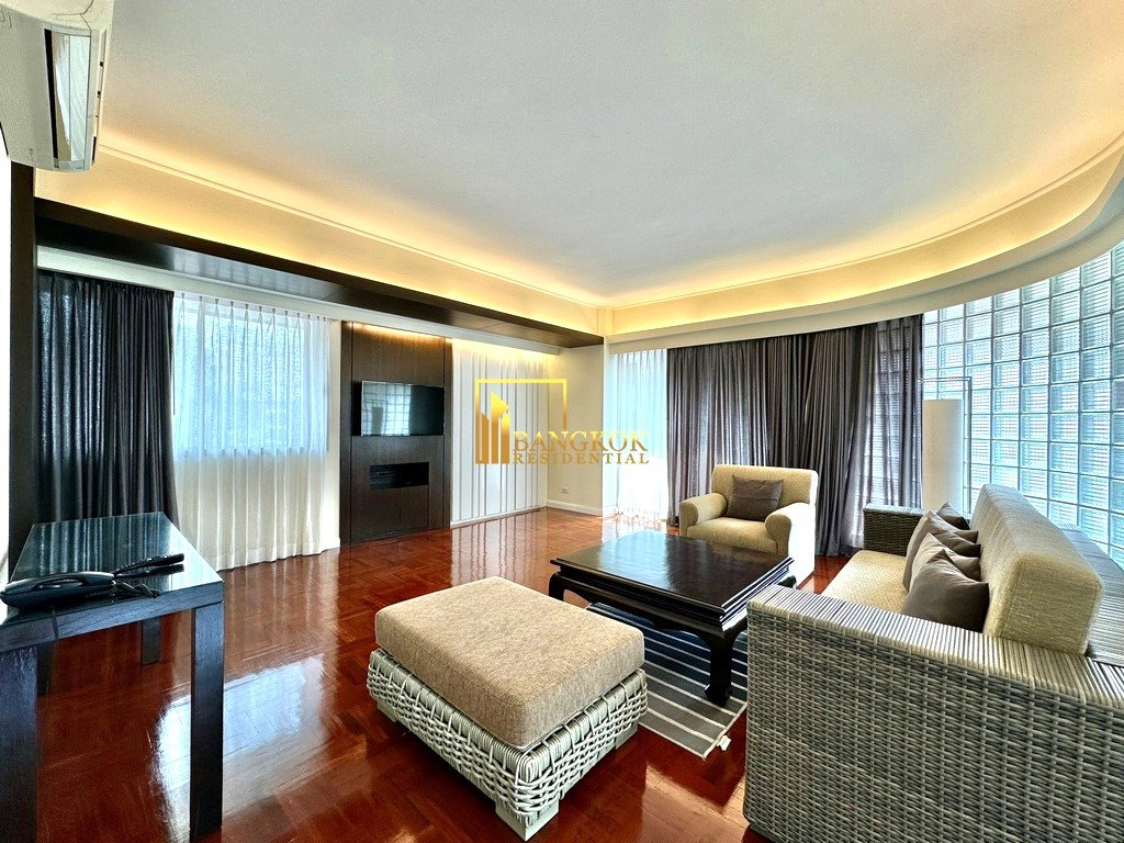 รูป Spacious 4 Bedroom Penthouse Apartment in Sukhumvit 7 - BR0669AP - รูปที่ 3/58