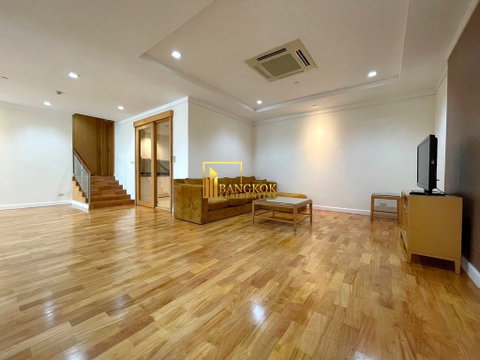 Impressive 3 Bedroom Duplex Apartment in Phrom Phong Area - BR0235AP