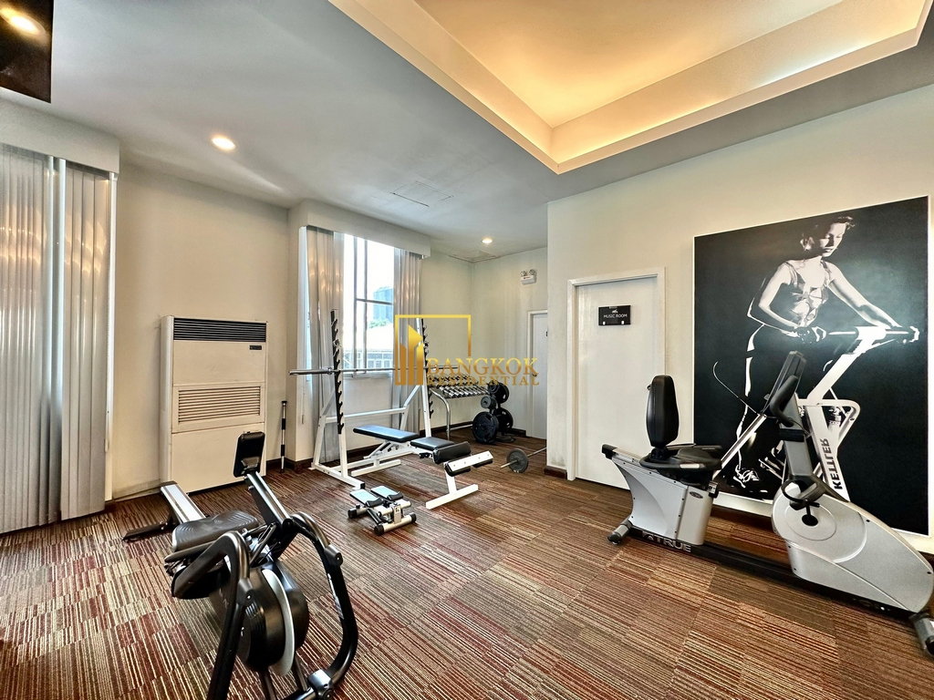 รูป Spacious 4 Bedroom Penthouse Apartment in Sukhumvit 7 - BR0669AP - รูปที่ 48/58