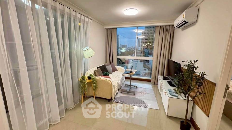 รูป คอนโด 2 ห้องนอน ขาย Chateau In Town พหลโยธิน 11 ใกล้ BTS สะพานควาย (ID 2409224) - รูปที่ 1/6