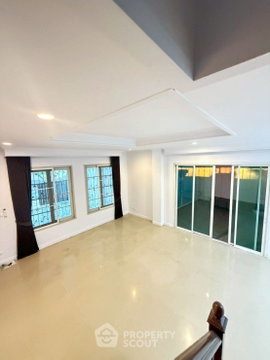 3-BR Townhouse For Rent, Urban Sathorn Ratchapruek, Phasi Charoen (ID 2782394)